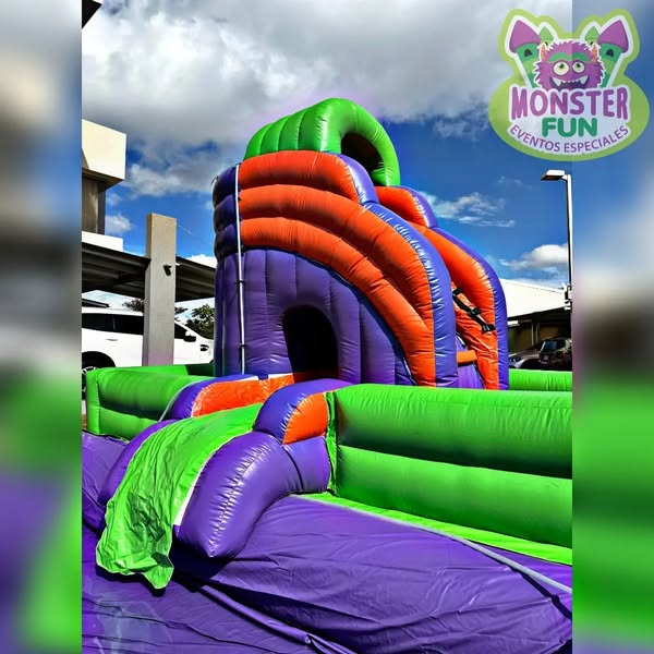 Inflable infantil colorido